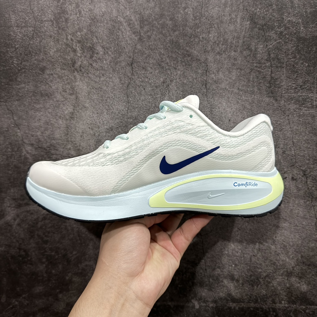 Nike Journey Run 2024跑步鞋 FN0228-101