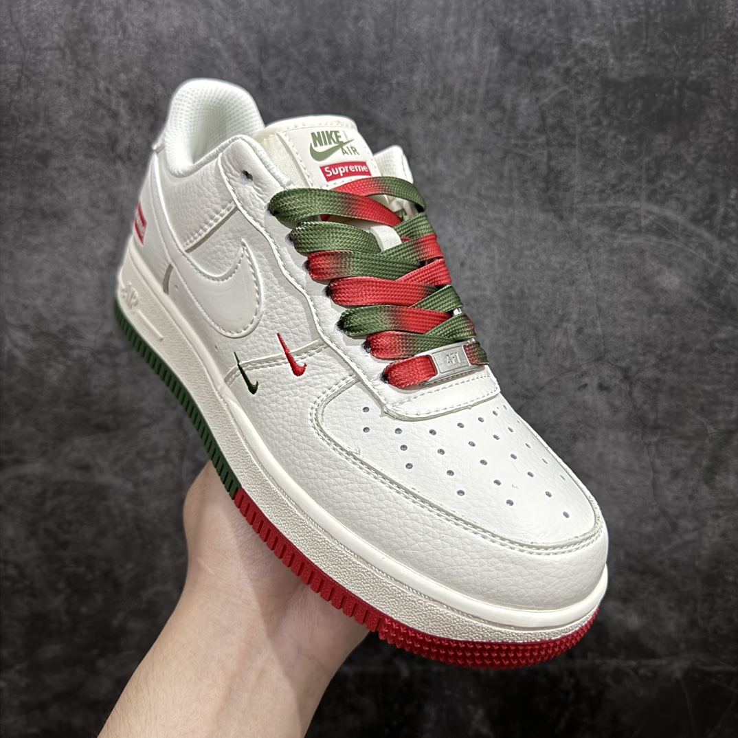 图片[3]-【公司级】海外限量发售NIke Air Force 1 \’07 Low “Supreme联名–米白红绿”空军一号 低帮 运动鞋 休闲鞋 折边针车 工艺难度大 原楦头原纸板 原装鞋盒 定制五金配件 内置全掌气垫 原厂鞋底货号：XZ6188-009 Size：36 36.5 37.5 38 38.5 39 40 40.5 41 42 42.5 43 44 44.5 45 编码：HXS310320-鞋库