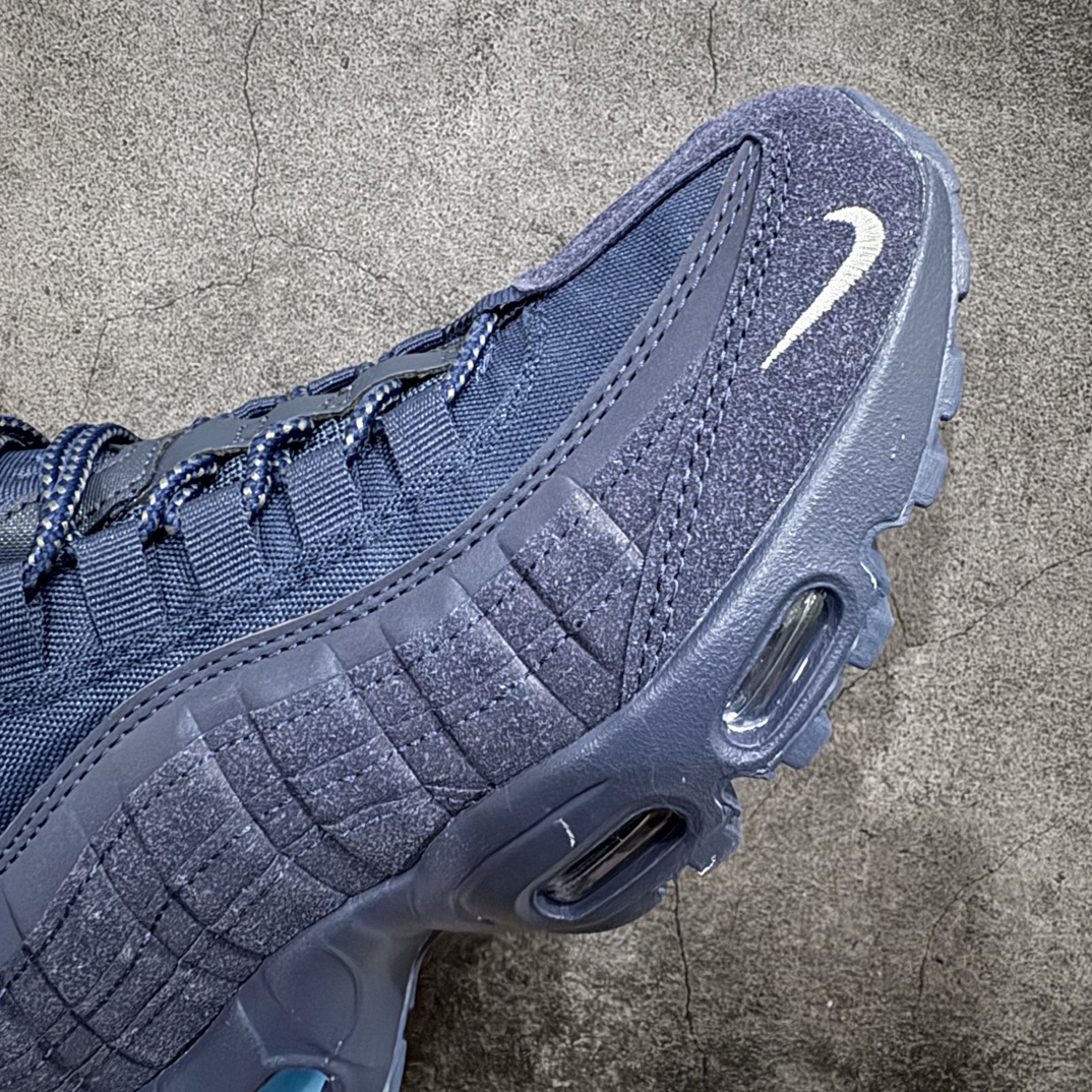 图片[6]-【MX版】Nike Air Max 95 复古减震气垫跑鞋 DO6704-400n经典重温 外单专供大厂出品 品质稳定鞋款设计灵感源于人体构造 中底设计基于人体的脊柱构造 是整体设计的核心 尼龙孔眼代表了肋骨  而分层式面板和网眼象征着肌肉纤维和肉体组织 Air Max 95采用了两个独立的吹塑成型的Air-Sole单元 并首次在前掌使用可视化气垫设计 Swoosh logo夜当作一个 点符号放在了鞋子的后帮位置 20年的发展让 AIR MAX 95有了不同的故事 20年后再度面向世人的时候 焕然一新的面貌 让人有了另外一种清新脱俗的感觉 SIZE：36 36.5 37.5 38 38.5 39 40 40.5 41 42 42.5 43 44 44.5 45 46 47.5 48 编码：NM250260-鞋库