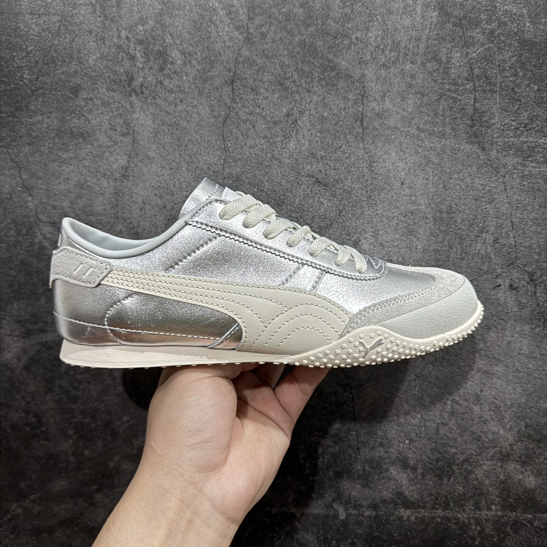 【纯原神版】Puma Bellta UT Leathern彪马薄底系列 复古运动休闲跑鞋 银白n升级版本 细节材料全方位n鞋面设计轻量透气 提供了舒适性和穿着感受n柔软内里材质 穿着更加舒适n橡胶鞋底提供持久的牵引力 货号: 402186 06 尺码: 36 36.5 37.5 38 38.5 39 40 40.5 41 42 42.5 43 44 45  编码：DZ190220-鞋库