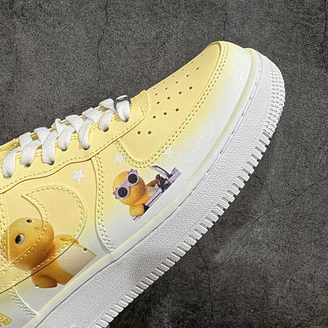 NikeAirForce1Low白黄小奶龙原楦头原纸板打造纯正空军版型专注外贸渠道全掌内置蜂窝气垫原盒配