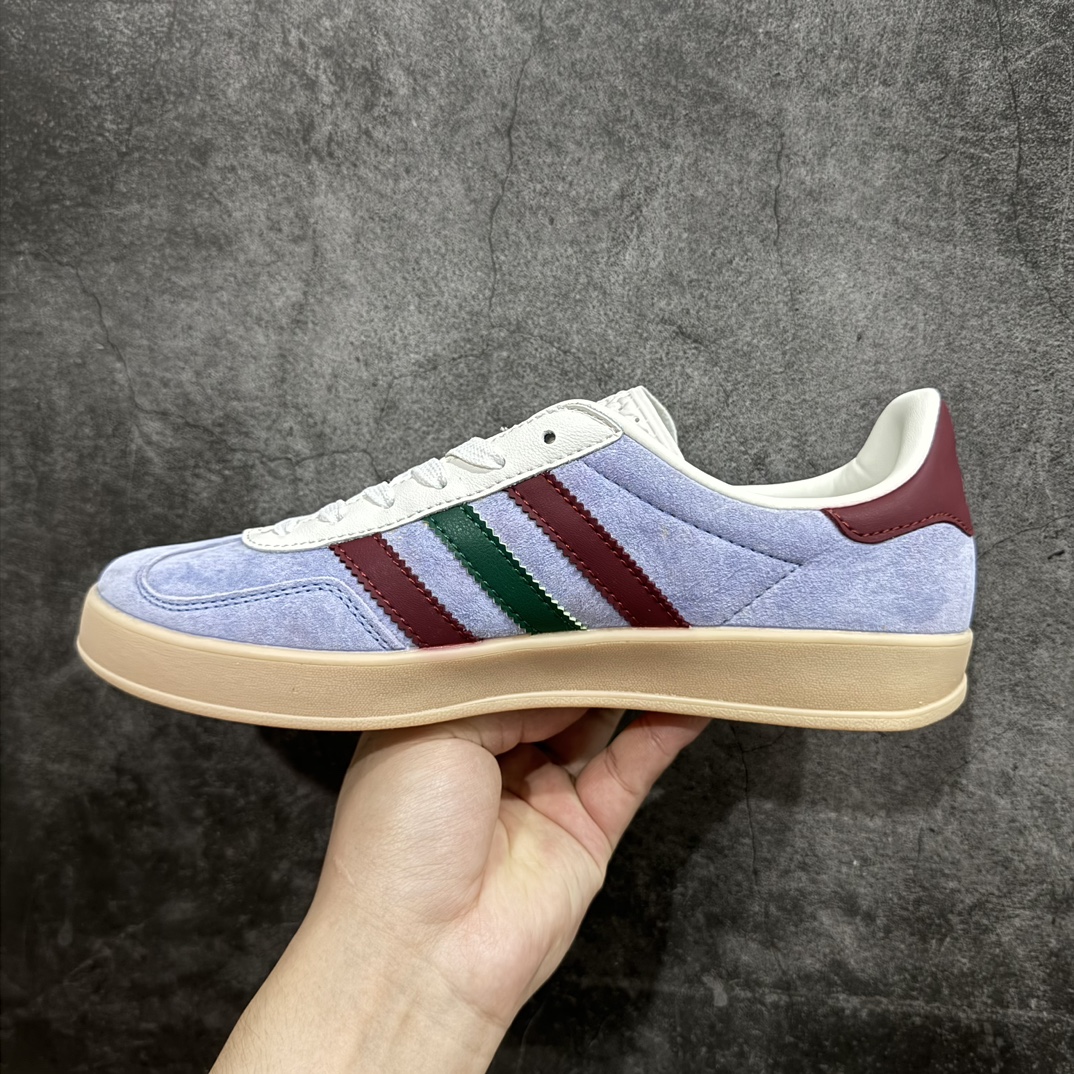 图片[2]-【正确版】Adidas Gazelle Indoor Trainers 羚羊内训系列低帮复古百搭休闲运动德训风板鞋“翻毛浅紫红暗绿生胶底”IG4994nn男女鞋真半码制n升级原楦纸版开发n采用翻毛皮组合环保纤维革鞋面材质n内环保海玻璃鞋垫 外置RB橡胶大底 尺码：36 36⅔ 37⅓ 38 38⅔ 39⅓ 40 40⅔ 41⅓ 42 42⅔ 43⅓ 44 44⅔ 45 编码：NMGY200230-鞋库