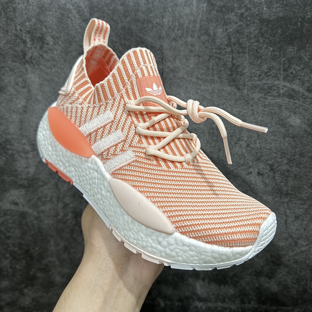 图片[3]-【纯原版】Adidas originals NMD W1 针织面爆米花跑鞋ID4268n巴斯夫爆米花大底 官方同步上架👏nadidas NMD_W1鞋履注重时尚实用性n这双鞋继承了adidas NMD_R1的核心特征n同时添加了风格修改 中底插头采用更时尚的形状n响应灵敏的 BOOST 超软超舒适日常穿搭 休闲健身 十分推荐的好鞋 尺码: 36 36.5 37.5 38 38.5 39 40 40.5 41 42 42.5 43 44 44.5 45 编码：MG250270-鞋库