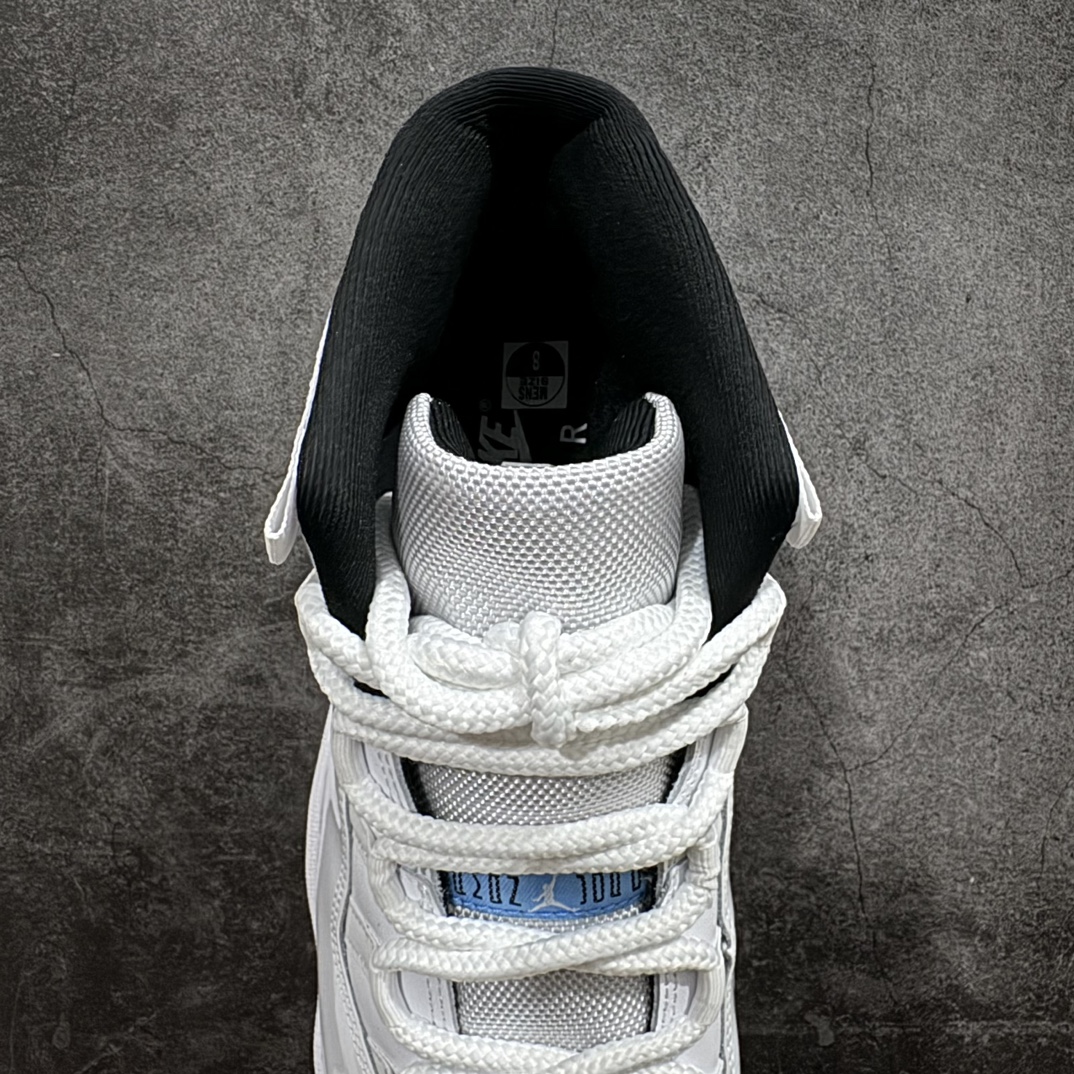 图片[8]-【OG纯原】Air Jordan 11 “Legend Blue” AJ11 传奇蓝 北卡蓝 2024年发售版 货号：CT8012-104nn知名纯原大厂出品原鞋开发 原材料打造n台湾原厂牛津布，密度紧实，感光度高n领口定型与填充物饱和度完美契合n鞋身主材质均来自三本久sadisa 俗称原厂皮料n鞋身全电脑针车，针距固定，间距平行，转弯自然n蓝色电绣飞人LOGO，饱满自然n冰蓝水晶大底，色泽鲜艳，透光度高 台湾原产碳板n盒标立体标，内置感应芯片内里SIZE标，LNM代工 市场第一梯队品质 尺码：40-47.5 编码：O510530-鞋库