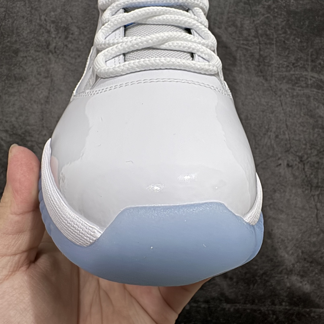 图片[5]-【OG纯原】Air Jordan 11 “Legend Blue” AJ11 传奇蓝 北卡蓝 2024年发售版 货号：CT8012-104nn知名纯原大厂出品原鞋开发 原材料打造n台湾原厂牛津布，密度紧实，感光度高n领口定型与填充物饱和度完美契合n鞋身主材质均来自三本久sadisa 俗称原厂皮料n鞋身全电脑针车，针距固定，间距平行，转弯自然n蓝色电绣飞人LOGO，饱满自然n冰蓝水晶大底，色泽鲜艳，透光度高 台湾原产碳板n盒标立体标，内置感应芯片内里SIZE标，LNM代工 市场第一梯队品质 尺码：40-47.5 编码：O510530-鞋库