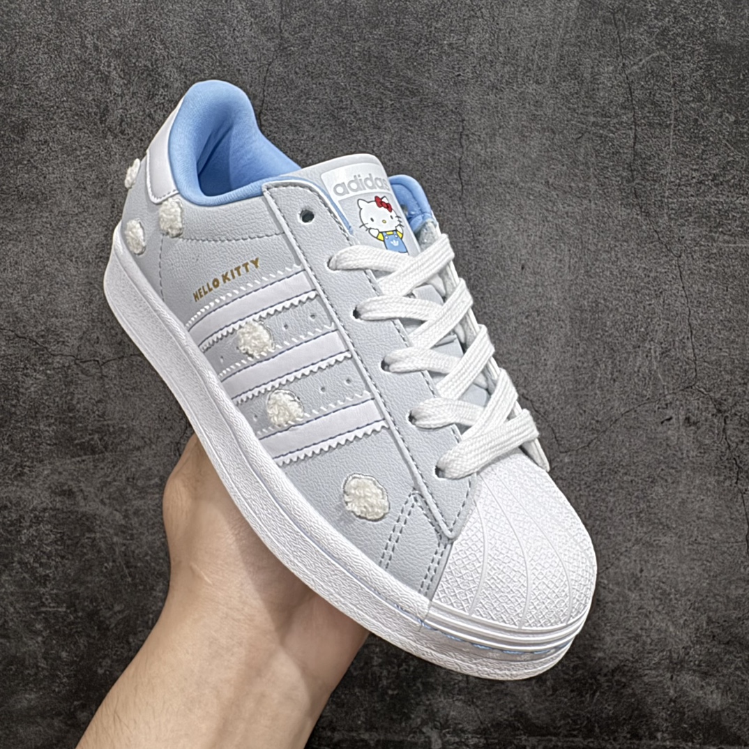 图片[3]-【公司级】日本知名卡通 IP凯蒂猫《Hello Kitty》 x Adidas Originals Superstar J\”Embroidered Clouds\”经典贝壳头系列低帮百搭休闲运动板鞋“皮革浅蓝白云抓绒凯蒂猫”IF7021n女鞋真标半码制n原楦原纸版开发n采用粒面牛剖革鞋面材质n2020改良全包围鞋垫n正确2020版鞋底模具及扇贝头盖片❗n就是女生的梦中情鞋|库洛米联名！ 尺码：35 36 36⅔ 37⅓ 38 38⅔ 39⅓ 40 编码：XN200220-鞋库