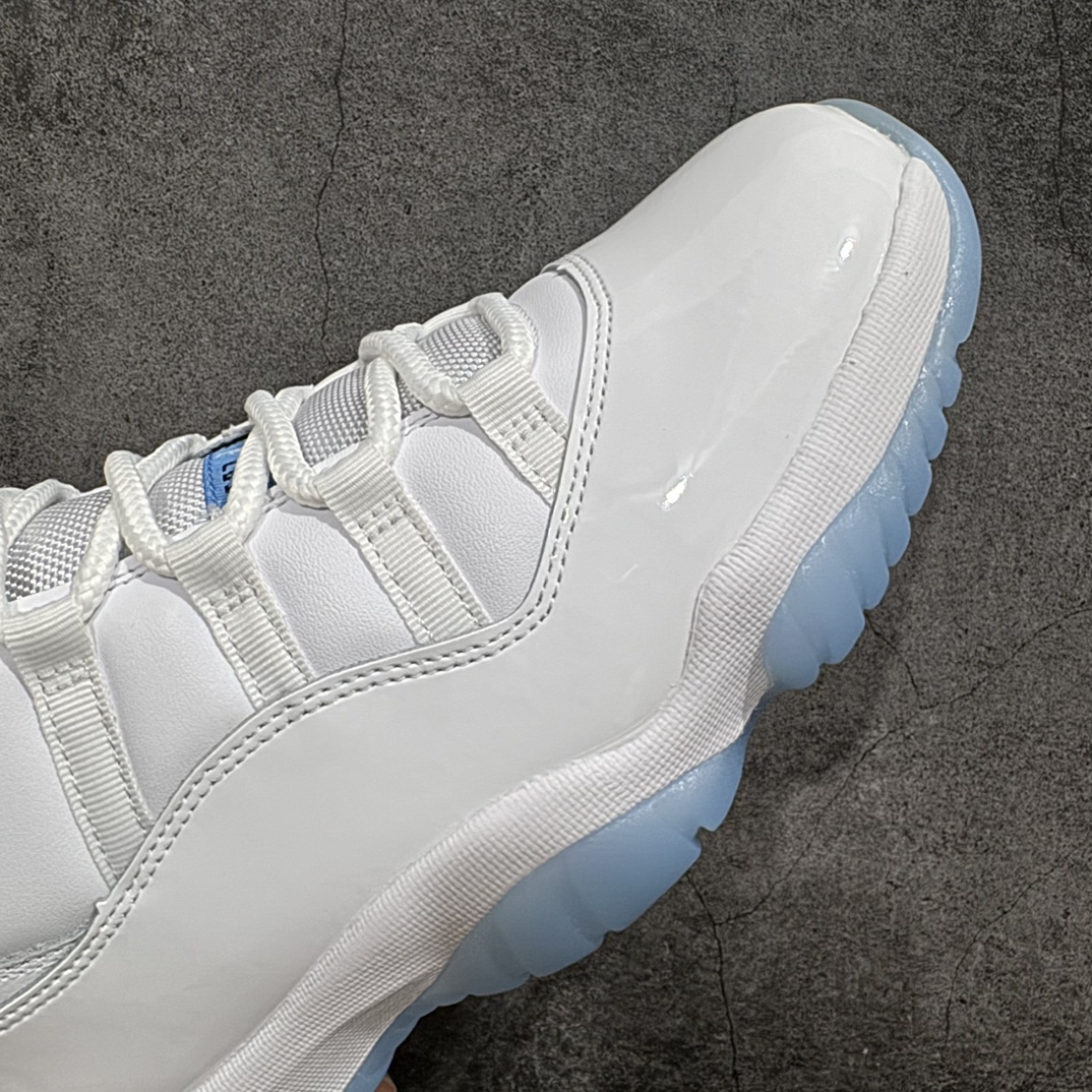 图片[6]-【莞产裁片版】Air Jordan 11 “Legend Blue” AJ11 传奇蓝 北卡蓝 2024年发售版 货号：CT8012-104nn莞产外贸大厂出品 品质极高n台湾原厂牛津布，密度紧实，感光度高n领口定型与填充物饱和度完美契合n鞋身主材质均来自三本久sadisa 俗称原厂皮料n鞋身全电脑针车，针距固定，间距平行，转弯自然n蓝色电绣飞人LOGO，饱满自然n冰蓝水晶大底，色泽鲜艳，透光度高 台湾原产碳板n盒标立体标，内置感应芯片内里SIZE标，LNM代工厂n目前市场首个纯原版本 市场第一梯队品质 尺码：40.5-48.5 编码：LJQ500520-鞋库