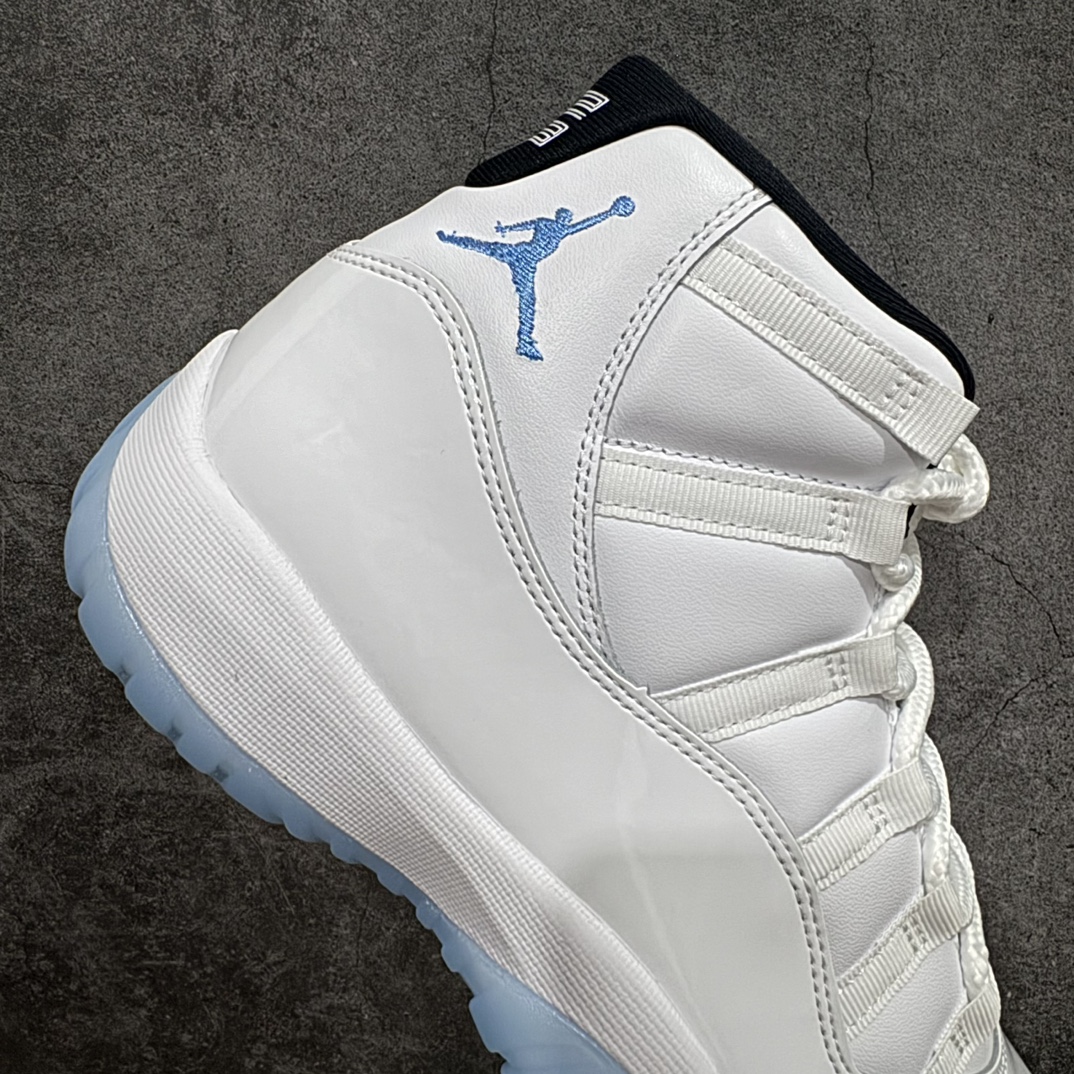 图片[7]-【莞产裁片版】Air Jordan 11 “Legend Blue” AJ11 传奇蓝 北卡蓝 2024年发售版 货号：CT8012-104nn莞产外贸大厂出品 品质极高n台湾原厂牛津布，密度紧实，感光度高n领口定型与填充物饱和度完美契合n鞋身主材质均来自三本久sadisa 俗称原厂皮料n鞋身全电脑针车，针距固定，间距平行，转弯自然n蓝色电绣飞人LOGO，饱满自然n冰蓝水晶大底，色泽鲜艳，透光度高 台湾原产碳板n盒标立体标，内置感应芯片内里SIZE标，LNM代工厂n目前市场首个纯原版本 市场第一梯队品质 尺码：40.5-48.5 编码：LJQ500520-鞋库