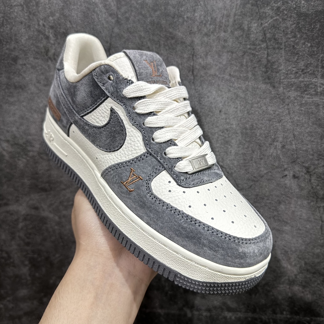 图片[3]-【公司级】海外限量发售！公司级NIke Air Force 1 \’07 Low “LV联名–米灰猪八”空军一号 低帮 运动鞋 休闲鞋 折边针车 工艺难度大 原楦头原纸板 原装鞋盒 定制五金配件 内置全掌气垫 原厂鞋底货号：HD1968-011 Size：36 36.5 37.5 38 38.5 39 40 40.5 41 42 42.5 43 44 44.5 45 编码：HXS250260-鞋库