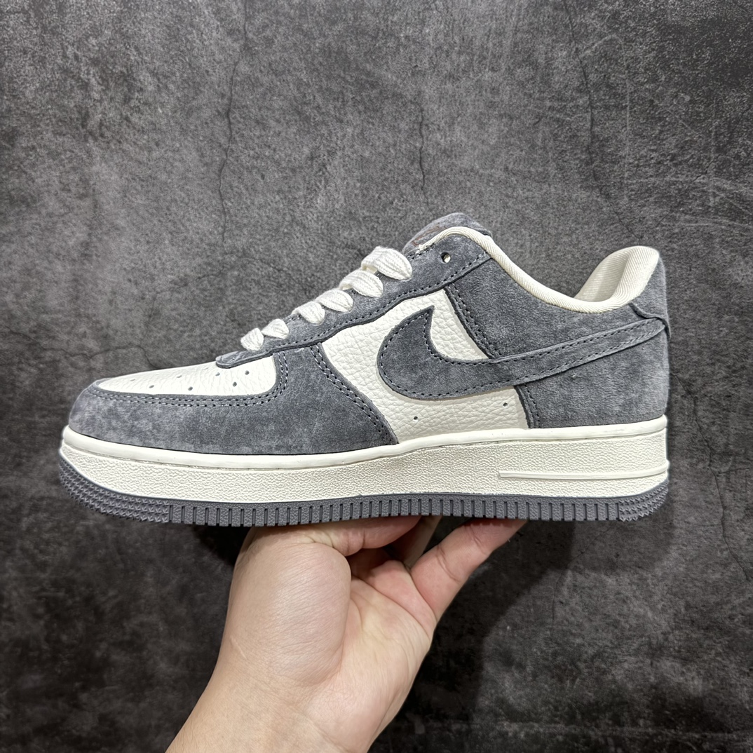 图片[2]-【公司级】海外限量发售！公司级NIke Air Force 1 \’07 Low “LV联名–米灰猪八”空军一号 低帮 运动鞋 休闲鞋 折边针车 工艺难度大 原楦头原纸板 原装鞋盒 定制五金配件 内置全掌气垫 原厂鞋底货号：HD1968-011 Size：36 36.5 37.5 38 38.5 39 40 40.5 41 42 42.5 43 44 44.5 45 编码：HXS250260-鞋库