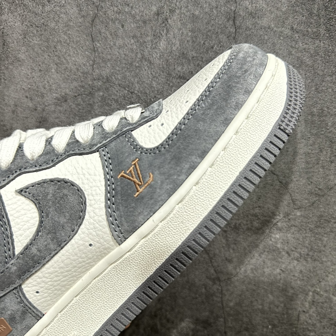 图片[6]-【公司级】海外限量发售！公司级NIke Air Force 1 \’07 Low “LV联名–米灰猪八”空军一号 低帮 运动鞋 休闲鞋 折边针车 工艺难度大 原楦头原纸板 原装鞋盒 定制五金配件 内置全掌气垫 原厂鞋底货号：HD1968-011 Size：36 36.5 37.5 38 38.5 39 40 40.5 41 42 42.5 43 44 44.5 45 编码：HXS250260-鞋库