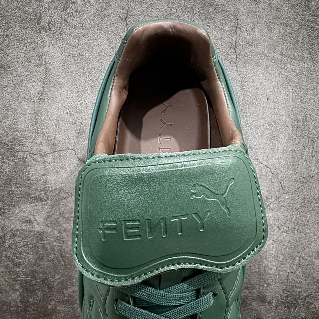 图片[8]-【公司级】FENTY x PUMA Avanti 长舌鞋款 秋冬爆款上线 焕新诠释足球潮流时尚n国际巨星蕾哈娜（Rihanna）与全球知名运动品牌PUMA延续合作篇章，全新配色打造 PUMA King 鞋的高品质皮革与复古跑鞋 PUMA Easy Rider  的外底设计两大经典元素集于一身。n材质方面，两款全新 FENTY x PUMA Avanti 鞋款均以柔软的复古皮革打造鞋面，并运用皮革滚边的设计点缀同色系皮质跑道 LOGO；细节上，鞋舌处印有 FENTY 品牌标志性字样，鞋带头则配以金色装饰，塑造极具质感的复古潮流风尚。 货号：398352 02n号码：36 37 37.5 38 38.5 39 40 40.5 41 42 42.5 43 44 44.5 45 编码：MZ250270-鞋库