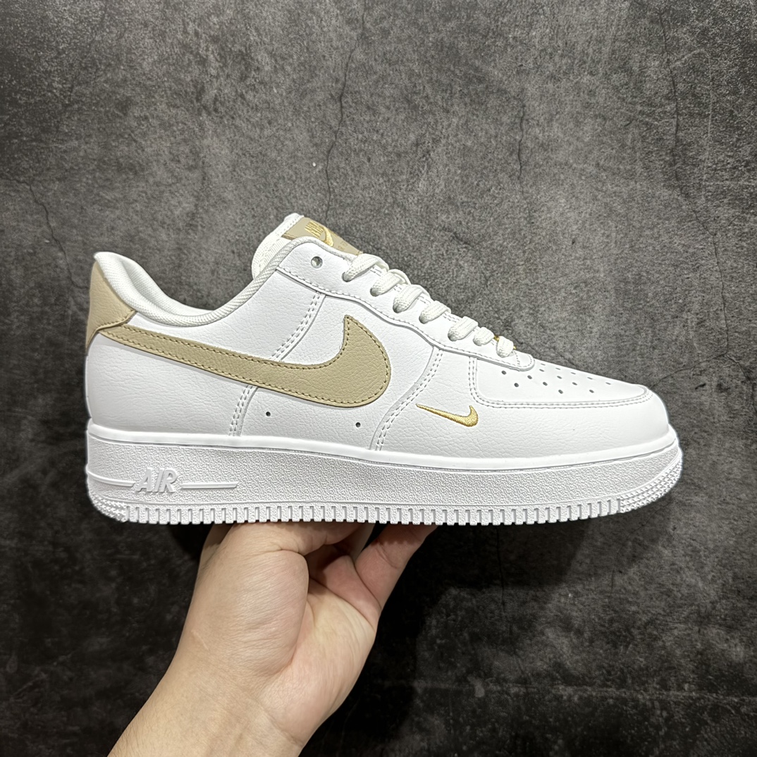 【公司级】Nike Air Force 1 Low 白金迷你勾 空军一号低帮运动休闲板鞋 官方同步 原装级别 原楦头原纸板 打造纯正空军版型#专注外贸渠道 全掌内置蜂窝气垫 #原盒配件 原厂中底钢印、拉帮完美货号：CZ0270-105 尺码：36 36.5 37.5 38 38.5 39 40 40.5 41 42 42.5 43 44 44.5 45 编码：CC230240-鞋库