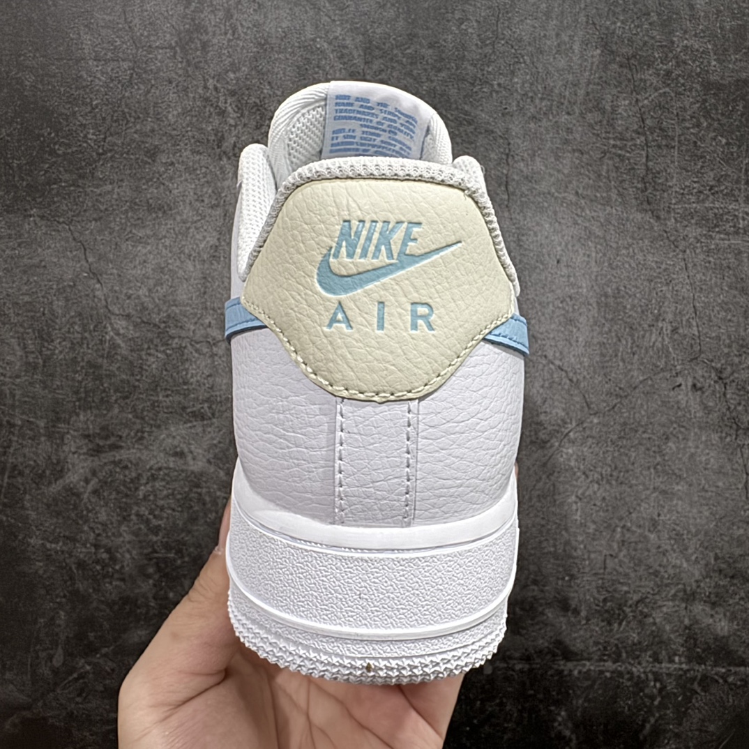 图片[4]-【公司级】Nike Air Force 1 ’07 Low “天空浅蓝”空军一号低帮百搭休闲运动板鞋。柔软、弹性十足的缓震性能和出色的中底设计，横跨复古与现代的外型结合，造就出风靡全球三十多年的Force 1，直到今天还深受青睐货号：HF0022-100n码数：36 36.5 37.5 38 38.5 39 40 40.5 41 42 42.5 43 44 44.5 45 编码：CC230240-鞋库