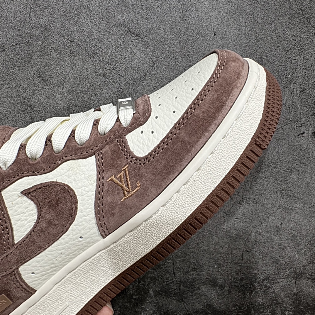 海外限量发售！NIkeAirForce107Low“LV联名--巧克力猪八”空军一号低帮运动鞋休闲鞋折边