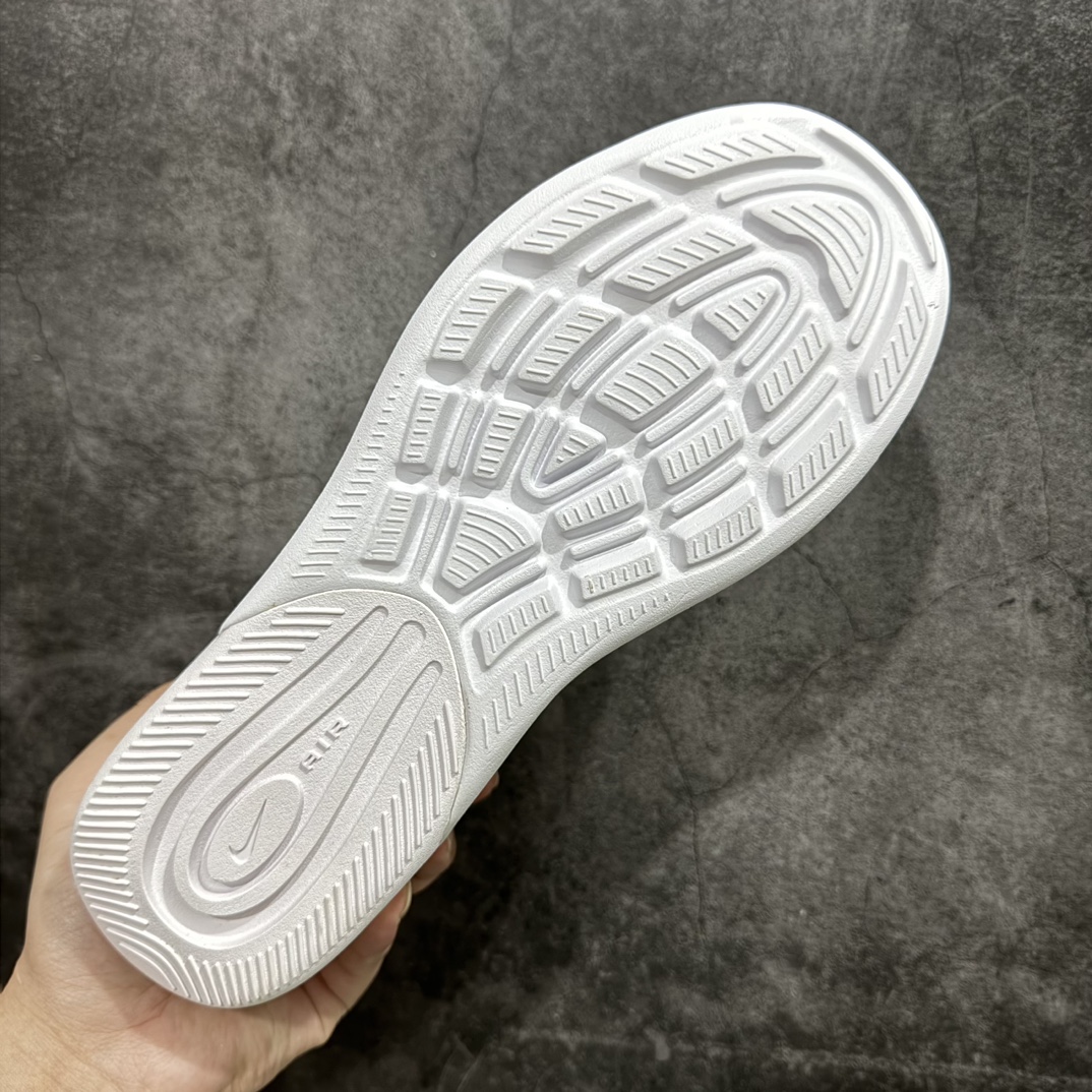 图片[9]-【公司级】Nike Air Max Axis 男女子运动鞋气垫缓震轻便休闲运动跑步网面透气舒适日常慢跑鞋 时尚的无缝覆面和透气网眼布演绎时尚外观。流线型中底和独特后跟设计，以醒目新颖方式传达 Max Air 的缓震性能。 外露 Max Air 缓震配置起初专为提高跑步表现打造，缔造舒适穿着体验 波浪形无缝覆面颂扬 98 款，织带鞋眼呼应 95 款设计，侧面的 Swoosh 标志再现 97 款特色 多层无缝覆面塑就简洁利落外观，打造微妙的分层效果 鞋面采用透气网眼设计，增强层次感和透气性 泡棉中底，兼具轻盈舒适感和回弹缓震性能，长度延伸至鞋头和后跟，提升耐穿性 货号：AA2146-100 尺码：36-44含半码-选品中心