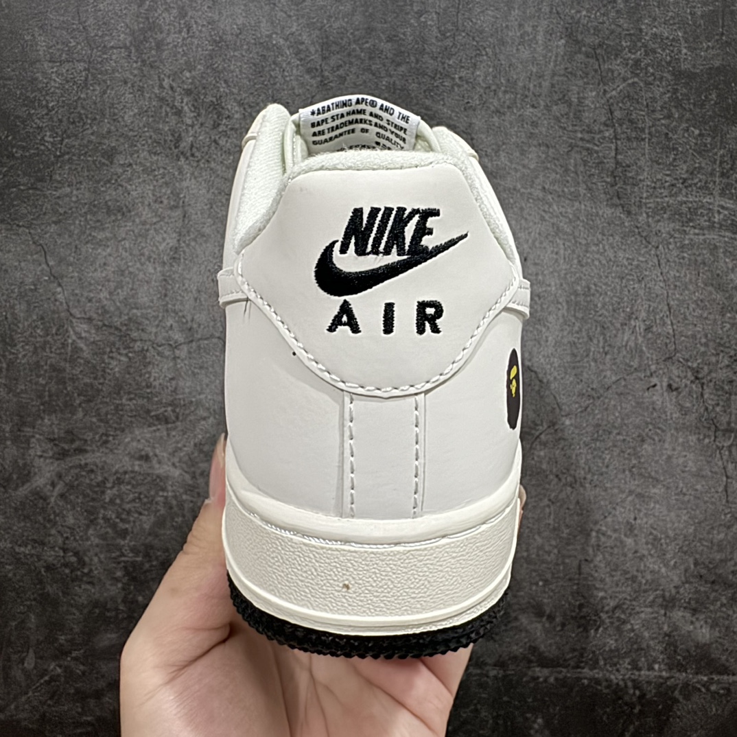 公司级海外限量发售NIkeAirForce107Low“Bape联名--米黑满天星”空军一号低帮运动鞋休