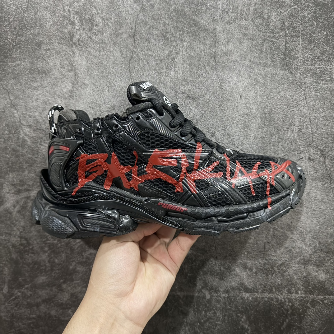 【XA版本】Balenciaga Runer 巴黎世家7代 破坏风 手工做旧款复古老爹鞋n全新版本出货 核心配合工厂优势供应市场最优品质 鞋型细节做旧等都好于市场版本n不但比市场货好 而且比市场货便宜💪🏻n原厂点胶工艺同步原鞋 区别市面所有版本n非市面所有固定TPU，原厂订制胶棒 一切细节高端还原  ，欢迎挑刺💪🏻 尺码：35-46 编码：DF490520-鞋库