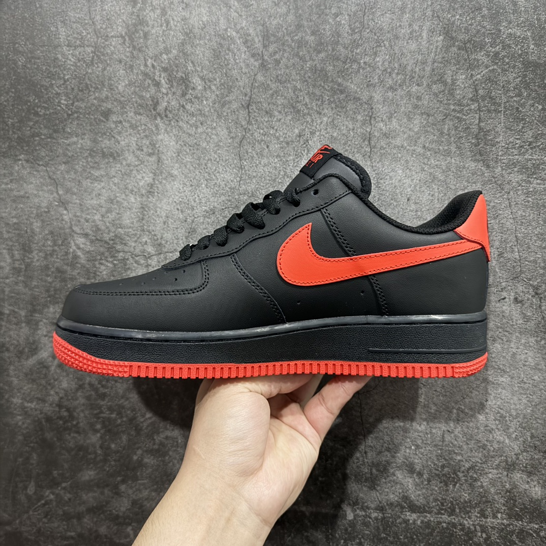 公司级NikeAirForce1Low07黑红原楦头原纸板打造纯正低帮空军版型专注外贸渠道全掌内置蜂窝气