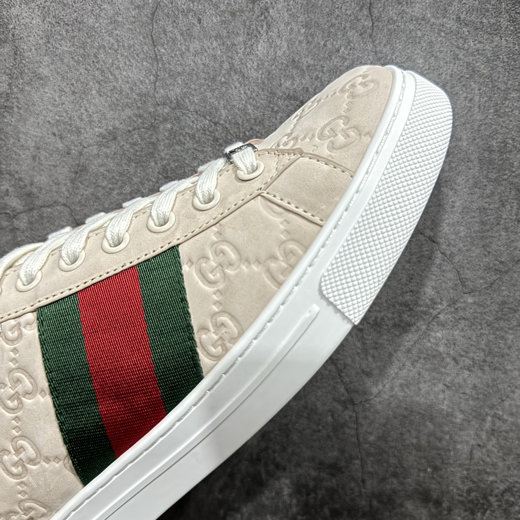 图片[6]-【顶级lw版】经典高奢古驰GUCCI古驰 Ace Embroidered Low-Top拼色刺绣系列低帮潮流百搭休闲板鞋n市售最强顶级几率混卖版本全网首发Gucci古驰小蜜蜂附送原装一致鞋舌仿磨环保纸垫 全套专柜包装物及配件外盒标和鞋底嵌入核心防伪芯片感应装置秒杀市面任何版本n意大利进口超软小牛皮+同源出厂真丝绸防尘鞋套袋原装雪梨形超软沙绒纸团高工艺无缝细空胶技术 贴楦误差0.05mm 鞋底采用固特异内外锁死工艺 最大限度弯折永不开胶 原鞋一致效果环保无味❗   尺码：35 36 37 38 39 40 41 42 43 44 编码：HH380420-鞋库