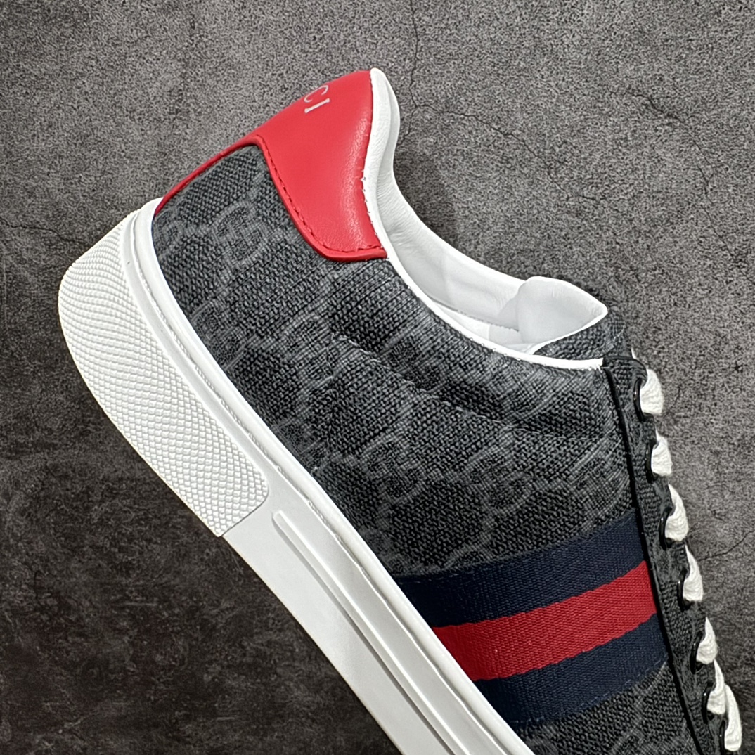 图片[7]-【顶级lw版】经典高奢古驰GUCCI古驰 Ace Embroidered Low-Top拼色刺绣系列低帮潮流百搭休闲板鞋n市售最强顶级几率混卖版本全网首发Gucci古驰小蜜蜂附送原装一致鞋舌仿磨环保纸垫 全套专柜包装物及配件外盒标和鞋底嵌入核心防伪芯片感应装置秒杀市面任何版本n意大利进口超软小牛皮+同源出厂真丝绸防尘鞋套袋原装雪梨形超软沙绒纸团高工艺无缝细空胶技术 贴楦误差0.05mm 鞋底采用固特异内外锁死工艺 最大限度弯折永不开胶 原鞋一致效果环保无味❗   尺码：35 36 37 38 39 40 41 42 43 44 编码：HH380420-鞋库