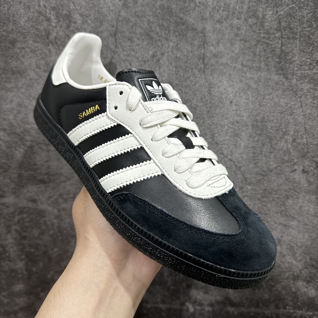 纯原版AdidasSambaOG75thAnniversary75周年纪念黑色此款以简约大方的造型设计给