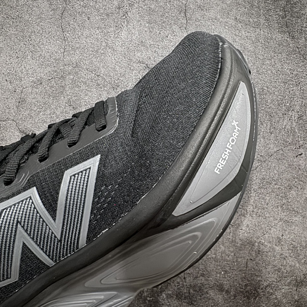 纯原版 New Balance NB Fresh Foam Evoz V5 舒适耐磨低帮跑步鞋  MMORCK5