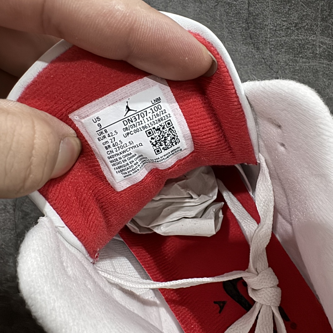 图片[7]-【DG2.0纯原】Air Jordan AJ3 Retro 复古白水泥 DN3707-100n有史以来 市场最高版n实拍所见即所得 所有细节均可秒杀市场纯原版n原厂细纹磨砂爆裂纹路 同步原版n原楦原纸板开发 确保原汁原味原厂皮料质感色泽绝无偏差完美中底拉帮 原厂中底钢印 原档案大底 如假白送 大底纹路气垫通透度PU的回弹性均百分百还原原厂电绣鞋舌飞人刺绣针数立体讲究精细欢迎对比正品原鞋SIZE：40 40.5 41 42 42.5 43 44 44.5 45 46 47.5 编码：LJQ480500-鞋库