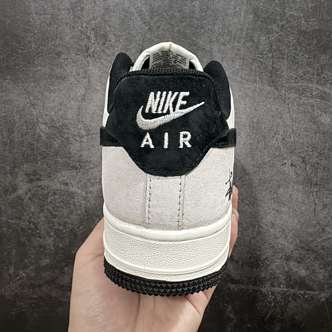 海外限量发售NIkeAirForce107Low“斯图西联名--米灰黑猪八”空军一号低帮运动鞋休闲鞋折边