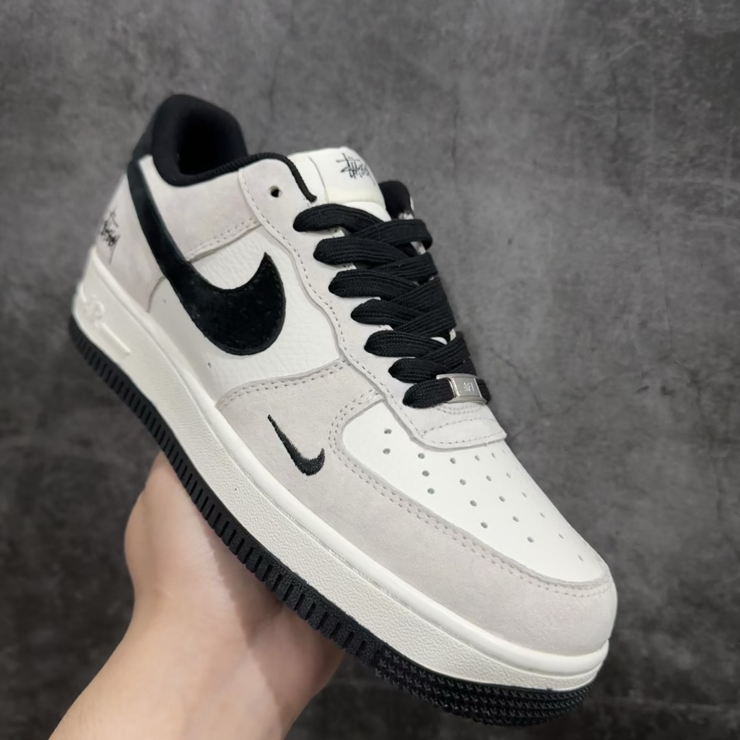 海外限量发售NIkeAirForce107Low“斯图西联名--米灰黑猪八”空军一号低帮运动鞋休闲鞋折边