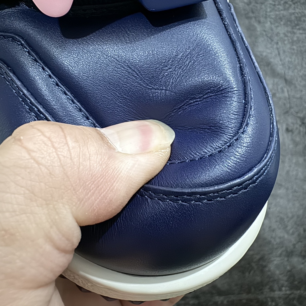 图片[7]-【无胶顶级鞋盒无字版】Louis Vuitton LV 路易威登 Trainer Maxi 胖丁 低帮休闲板鞋 深蓝胖丁 海淘代购同渠道 正确折叠鞋盒 平台外贸高端零售专供品质 原版开发 完美楦型 还原度达到98% 鞋面独家订制压纹漆皮 大底TPU 私模Tpu大底 三色组合厚底 完美增高4-5cm 提供原版可配备对比 拒绝市场吹嘘所谓原版开发 尺码：35 36 37 38 39 40 41 42 43 44 45 46-选品中心