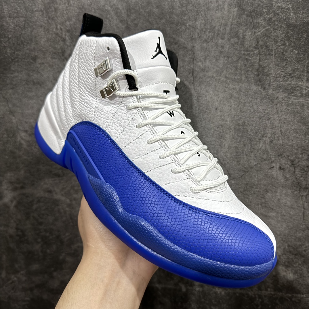 图片[3]-【XP纯原】顶级Air Jordan AJ12 BlueBerry 白蓝 货号：CT8013-140nn原楦原纸板开发 原汁原味12代鞋型进口原厂皮料 超软荔枝皮 质感满分n原厂碳板 原装材料 原厂定制金属扣 原厂电绣 支持与公司货全方位对比 只服务于5%懂鞋的高端客户 发国外可支持各种retail商店充正寄售 SIZE：40 40.5 41 42 42.5 43 44 44.5 45 45.5 46 47.5 编码：XP500520-鞋库