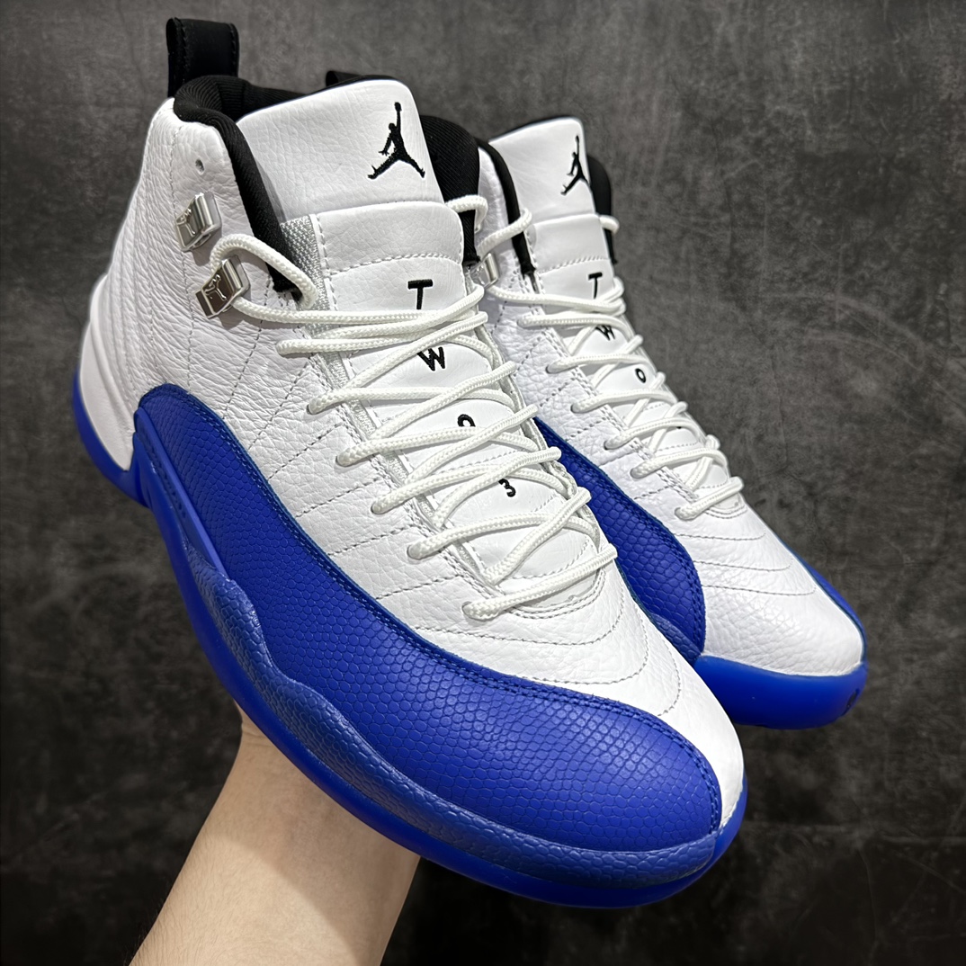 【XP纯原】顶级Air Jordan AJ12 BlueBerry 白蓝 货号：CT8013-140nn原楦原纸板开发 原汁原味12代鞋型进口原厂皮料 超软荔枝皮 质感满分n原厂碳板 原装材料 原厂定制金属扣 原厂电绣 支持与公司货全方位对比 只服务于5%懂鞋的高端客户 发国外可支持各种retail商店充正寄售 SIZE：40 40.5 41 42 42.5 43 44 44.5 45 45.5 46 47.5 编码：XP500520-鞋库