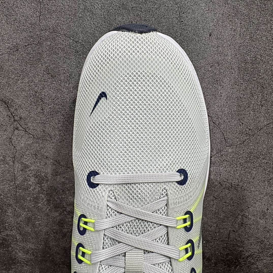 图片[5]-【福利特价】天猫原装 Nike Qust4 Qust5 缓震休闲跑鞋 灰绿 DA1105-003 渠道货库存特价 品相自观 健身 慢跑神器 两位数穿正品 国内懂的都懂 渠道货 两位数清仓福利 专供 Tmall+实体专柜的货 尺码：39 40 40.5 41 42 42.5 43 44 44.5 45-选品中心