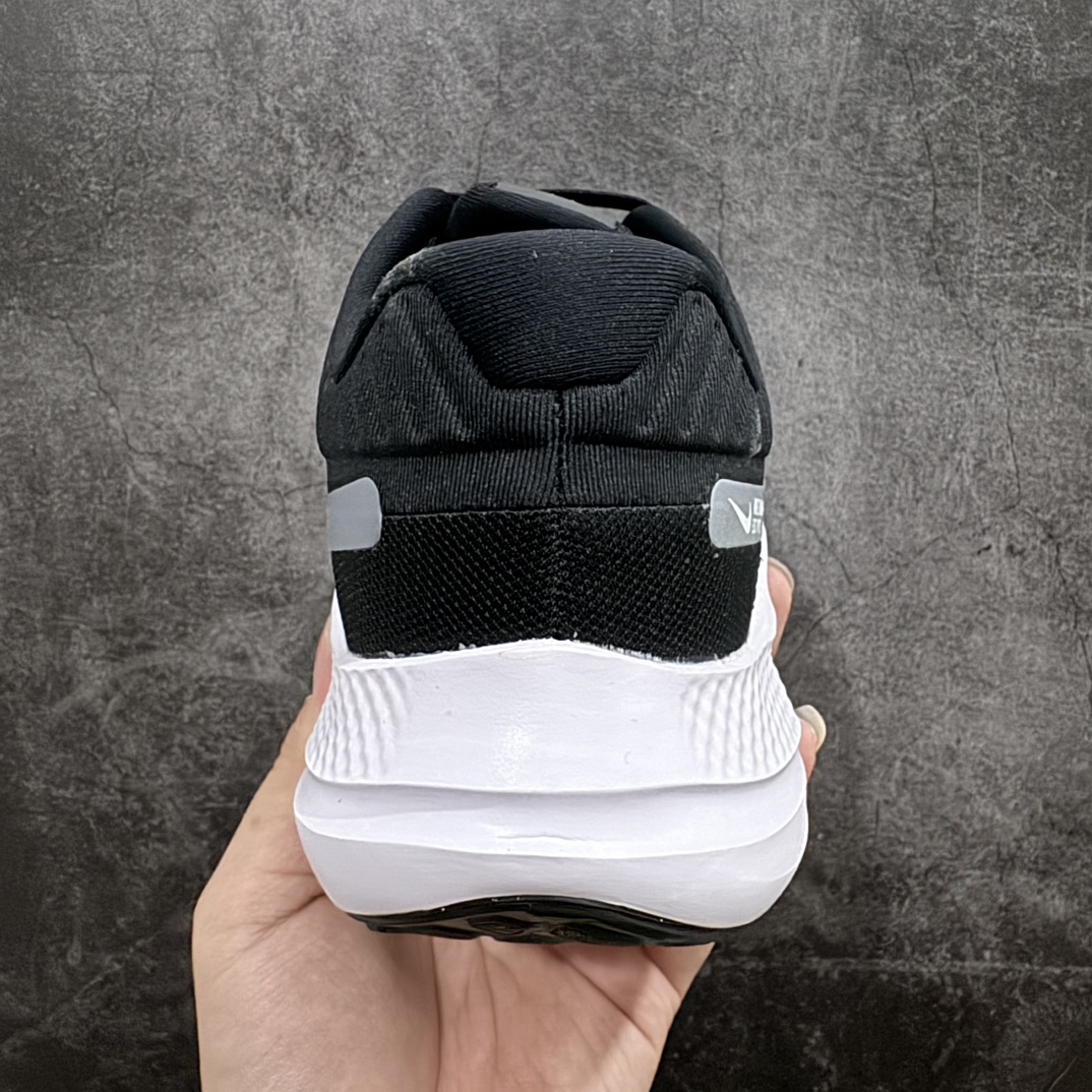 图片[4]-【福利特价】天猫原装 Nike Qust4 Qust5 缓震休闲跑鞋 DD0204-001 渠道货库存特价 品相自观 健身 慢跑神器 两位数穿正品 国内懂的都懂 渠道货 两位数清仓福利 专供 Tmall+实体专柜的货 尺码：39 40 40.5 41 42 42.5 43 44 44.5 45-选品中心