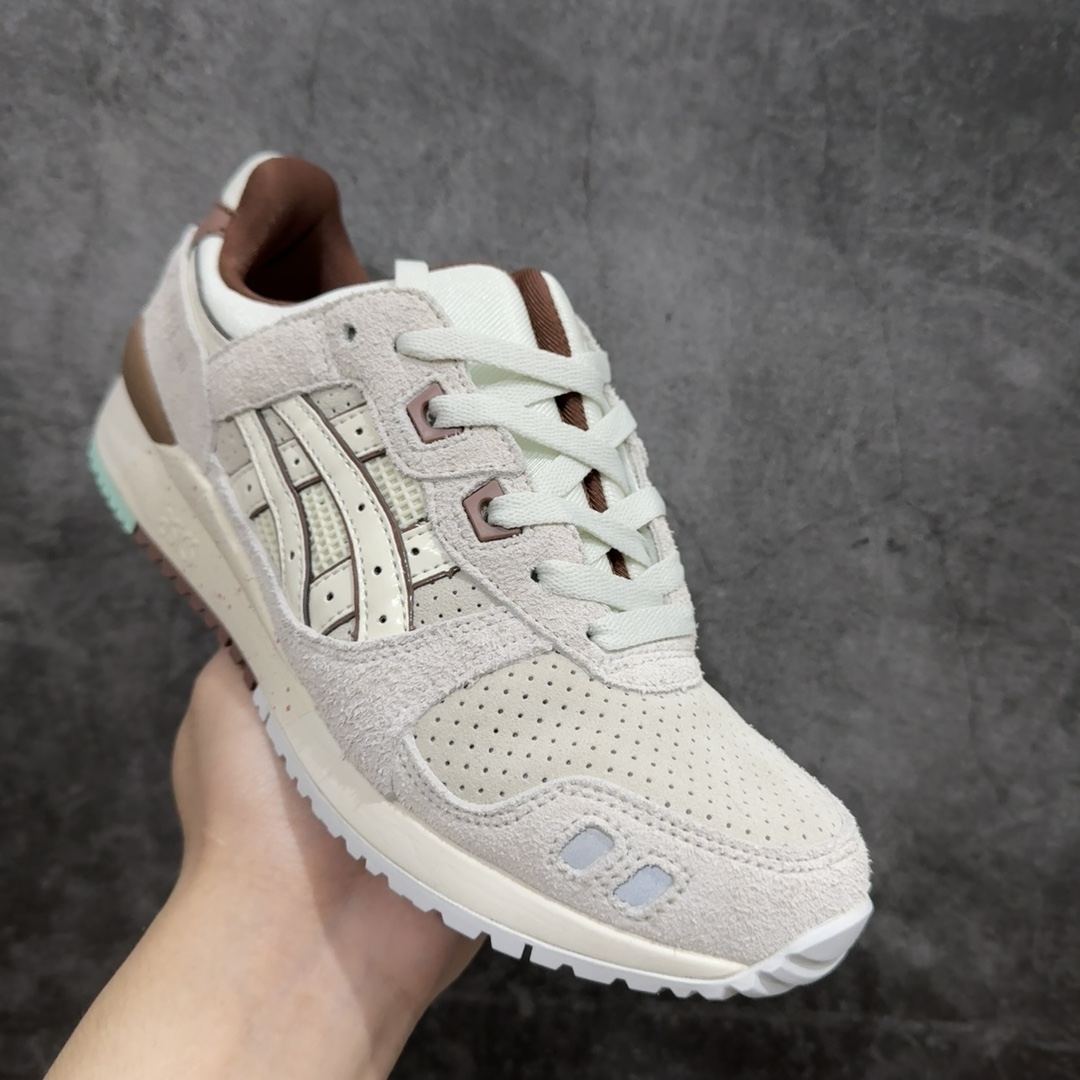 公司级AsicsGel-Lyte3反毛皮织物休闲跑步鞋GEL-LYTETIIIOG运动鞋再次以其90年代