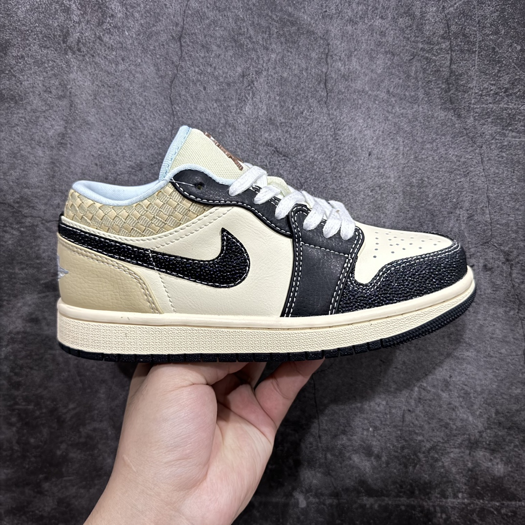 【K版纯原】Air Jordan 1 Low 专柜订单n顶级纯原 全头层最高版本 独家提拉式后跟‼️n吊打市面原装版本 市面整洁度最高版本‼️n升级正确原装楦型开发纸版‼️n中底注胶孔内置真Sole气垫 ‼️n耐克Nike Air Jordan1 Low AJ低帮乔丹一代低帮经典复古文化休闲运动篮球鞋原鞋开模 拒绝公底 购置原厂同步原材料 都有细节还原98%原汁原味忠于原版 货号：HQ3437-101 尺码：36 36.5 37.5 38 38.5 39 40 40.5 41 42 42.5 43 44 45 46 编码：LDS230250-鞋库