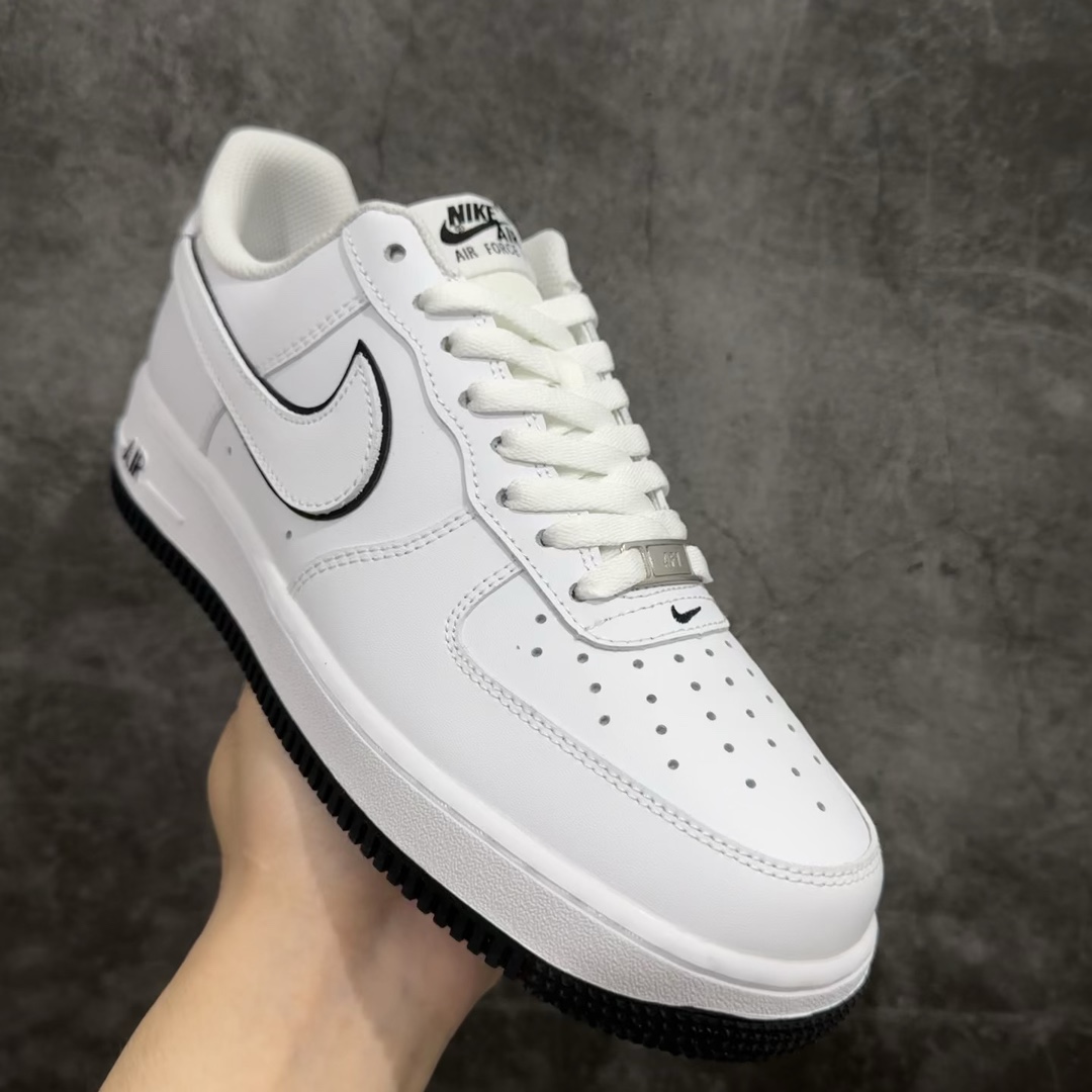 公司级NikeAIRFORCE107空军一号低帮百搭休闲运动板鞋柔软弹性十足的缓震性能和出色的中底设计横