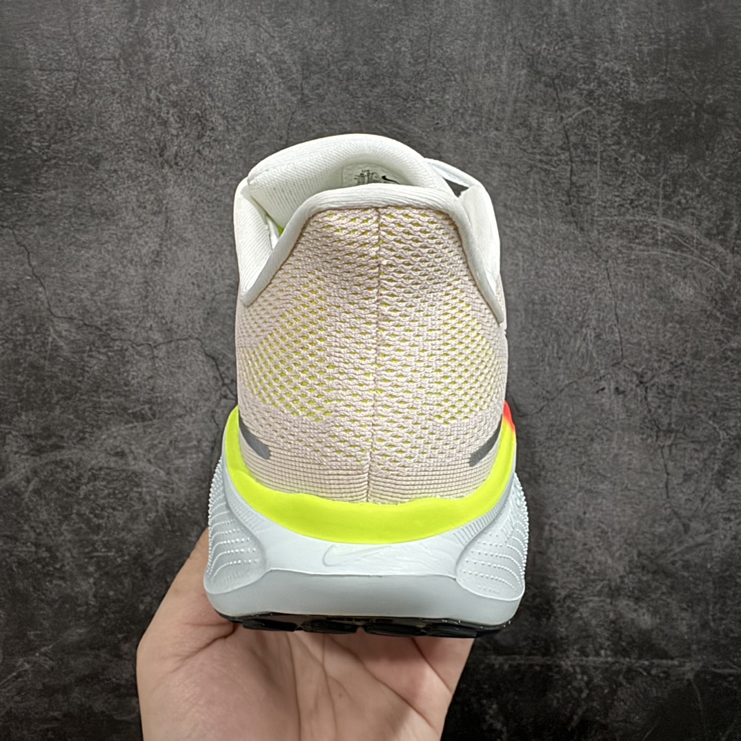 图片[4]-【纯原版】Nike Air Zoom Pegasus 41 Premium\”Debuts On The\”41代超级飞马涡轮增压马拉松休闲运动慢跑鞋“网织米白荧光黄西瓜红”FD2722-100nn男女鞋真标半码制n升级原楦原纸版数据开发n采用全新热熔工艺组合双层超轻透气网织布鞋面材质n内里嵌入定型海绵 全掌型 ReactX 泡绵中底n外置防滑耐磨橡胶底片❗nNike Pegasus 41 采用新款全掌型 ReactX 泡绵中底，前足和后跟搭载 Air Zoom 缓震配置。Pegasus 系列首次采用 ReactX 泡绵，与 React 泡绵相比，ReactX 泡绵可提升 13% 以上的能量回馈，同时减少至少 43% 的碳足迹。 Pegasus 41 结合 Nike Air Zoom 缓震配置，塑就回弹响应的缓震迈步体验，延续 Pegasus 系列备受跑者青睐的出众性能。n 尺码：36 36.5 37.5 38 38.5 39 40 40.5 41 42 42.5 43 44 44.5 45 编码：MK240260n-鞋库