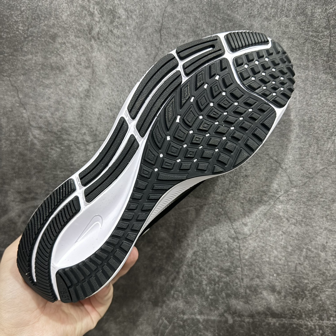 福利特价天猫原装NikeAirZoomPegasus37登月缓震休闲跑鞋黑白BQ9646-002渠道货库