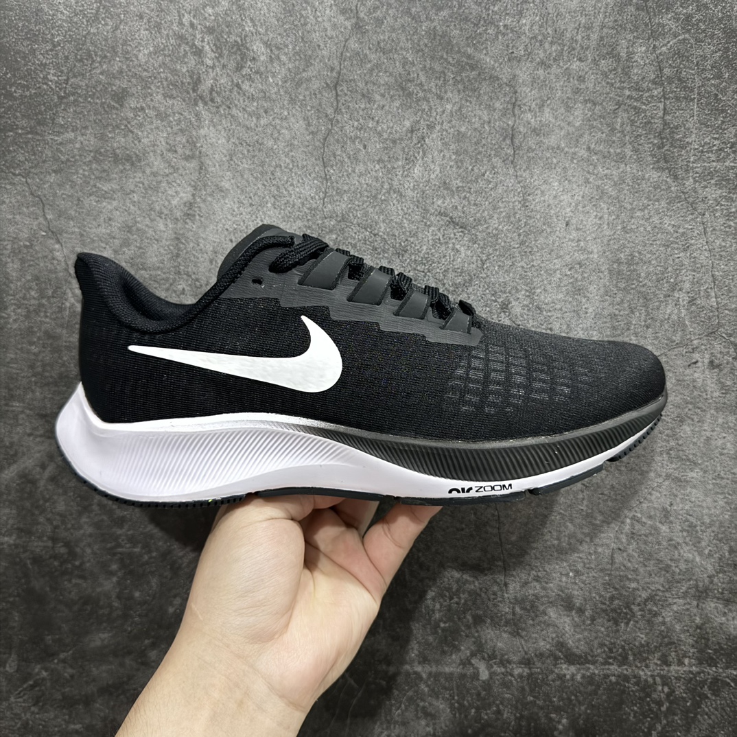 福利特价天猫原装NikeAirZoomPegasus37登月缓震休闲跑鞋黑白BQ9646-002渠道货库