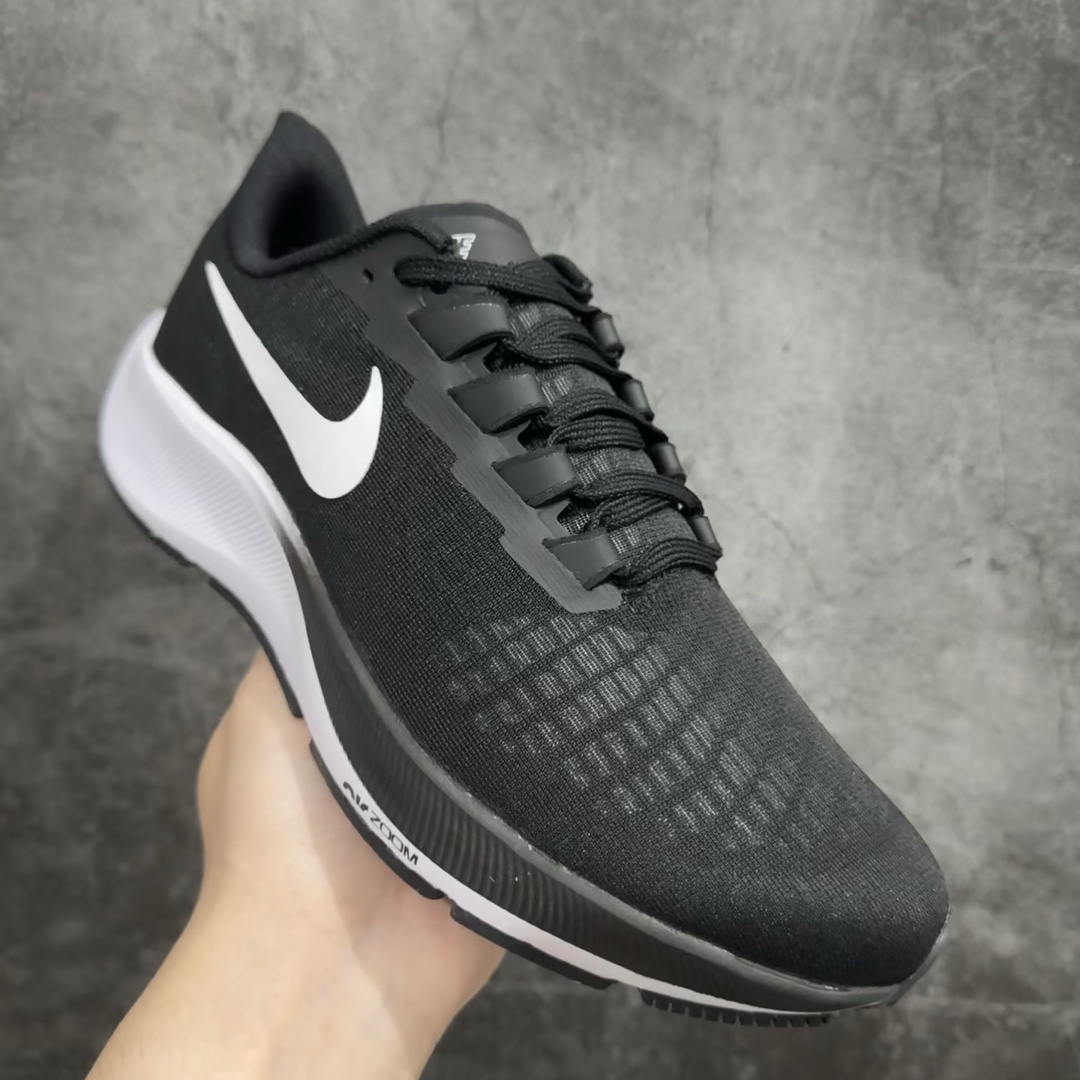 福利特价天猫原装NikeAirZoomPegasus37登月缓震休闲跑鞋黑白BQ9646-002渠道货库