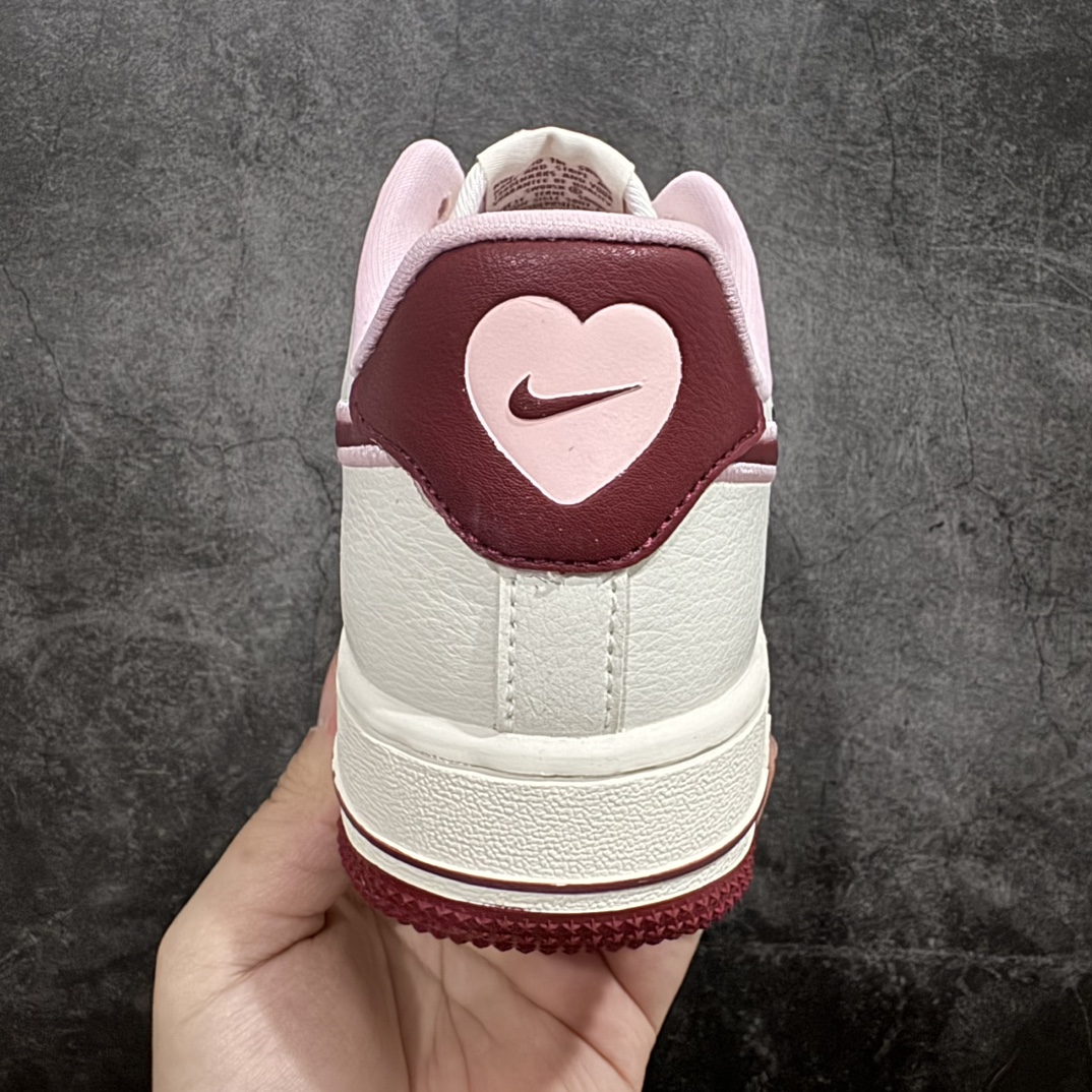 公司级NikeAirForce1Low07”ValentinesDay“空军兔年限定情人节樱桃爆炸输出原