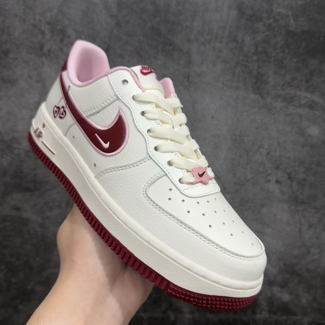 公司级NikeAirForce1Low07”ValentinesDay“空军兔年限定情人节樱桃爆炸输出原