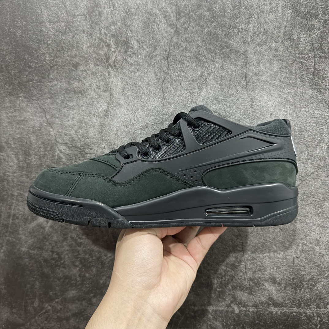 纯原AirJordanAJ4RM重制版低帮复古篮球鞋FQ7939-004采用了低帮的设计并保留了众多AJ