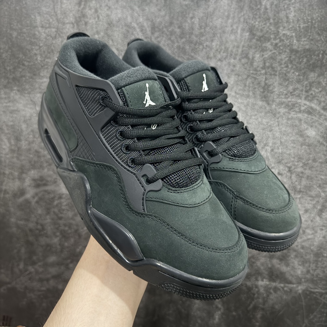 【纯原LW版本】Air Jordan AJ4 RM 重制版低帮复古篮球鞋 FQ7939-004nn采用了低帮的设计 并保留了众多AJ4的经典元素 鞋身以皮革、麂皮材质拼接打造 AJ4经典的TPU材质延伸至后跟 增强鞋款稳定性 而鞋身侧面的网格设计则被取消 尾部的NIKE AIR标志也得到保留 并同时带有飞人logo 中底部分同样搭载了可视AIR气垫 鞋底采用米白色中底和外底呈现 为整个设计收尾SIZE：40 40.5 41 42 42.5 43 44 44.5 45 46 47.5 编码：X350380-鞋库