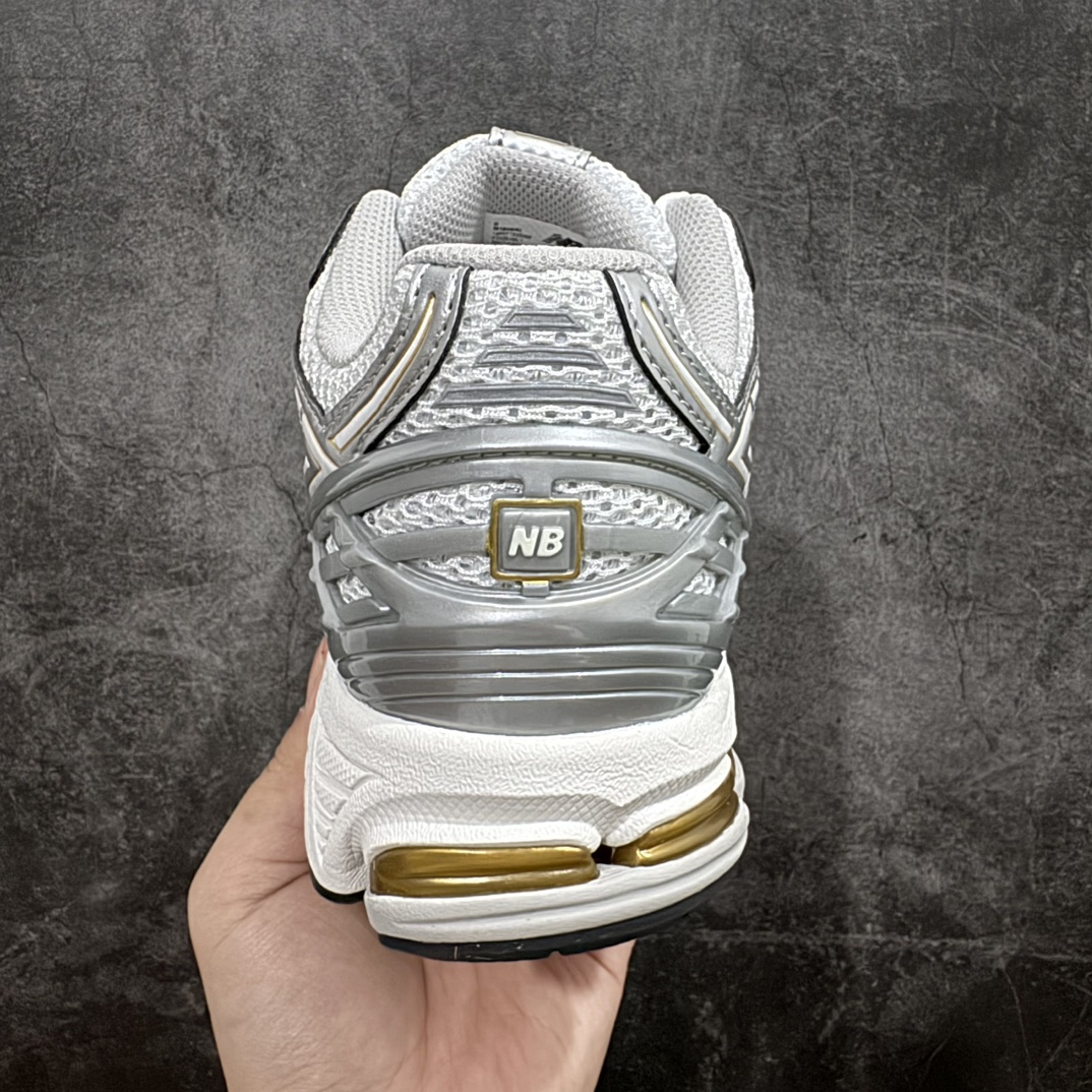 图片[4]-【M版纯原】新百伦New Balance NB1906  M1906RI 白银黄n 全套原楦原纸板原厂数据开发 进口三明治网面 原装进口皮料正确绒感卡色 正确中底拉帮中底网布细节 原厂标裁 带紫光防伪 定制后跟透明水晶模块 冲裁组合 大底贴合程度胶水上色把控完美 整洁度挑战全网艺术家 多道序QC把关品质完善 匠心打造 耗时两个月开发完成 工艺极其复杂难度可想而知 新开独立私模大底 全网唯一正确六层组合大底 高端零售专供产物Size：36 37 37.5 38 38.5 39 40 40.5 41 42 42.5 43 44 45.5 46.5 47 编码：HXS300320-鞋库