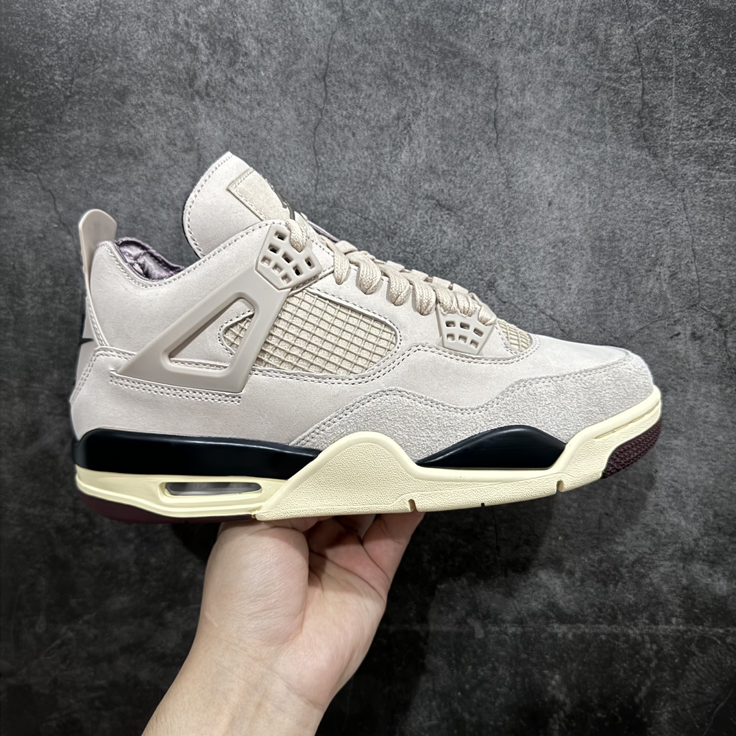 【PK纯原】A Ma Maniére x Air Jordan AJ4 Retro SP\”Violet Ore\” AMM联名淡粉 FZ4810-200n圈内最强四代 耗时半年巨作 全套原纸板楦头开发 原厂特供皮料加持 确保原汁原味 完美呈现四代版型 一比一鞋头弧度高度鞋身弧度 数据细节工艺流程均保持原鞋一致 原厂TPU网格鞋带扣 正确内里网布 菱角分明不变形无多余毛边 柔软性质感一致于原鞋 市场唯一原厂鞋扣模具 背面可见隐藏注塑口 原厂织唛标 原厂飞人电绣工艺 尾指中部跳三针 独家绑鞋带手法 印刷中底布 四线拉帮 米色美纹纸贴合固定 进口港宝加持 后跟自然饱满 全鞋荧光划线卡点 追求极致完美 每一双都是工艺品 多重QC质检 超越公司货的品控标准 实实在在的免检产品  尺码：36 36.5 37.5 38 38.5 39 40 40.5 41 42 42.5 43 44 44.5 45 46 47.5 编码：T500520-鞋库