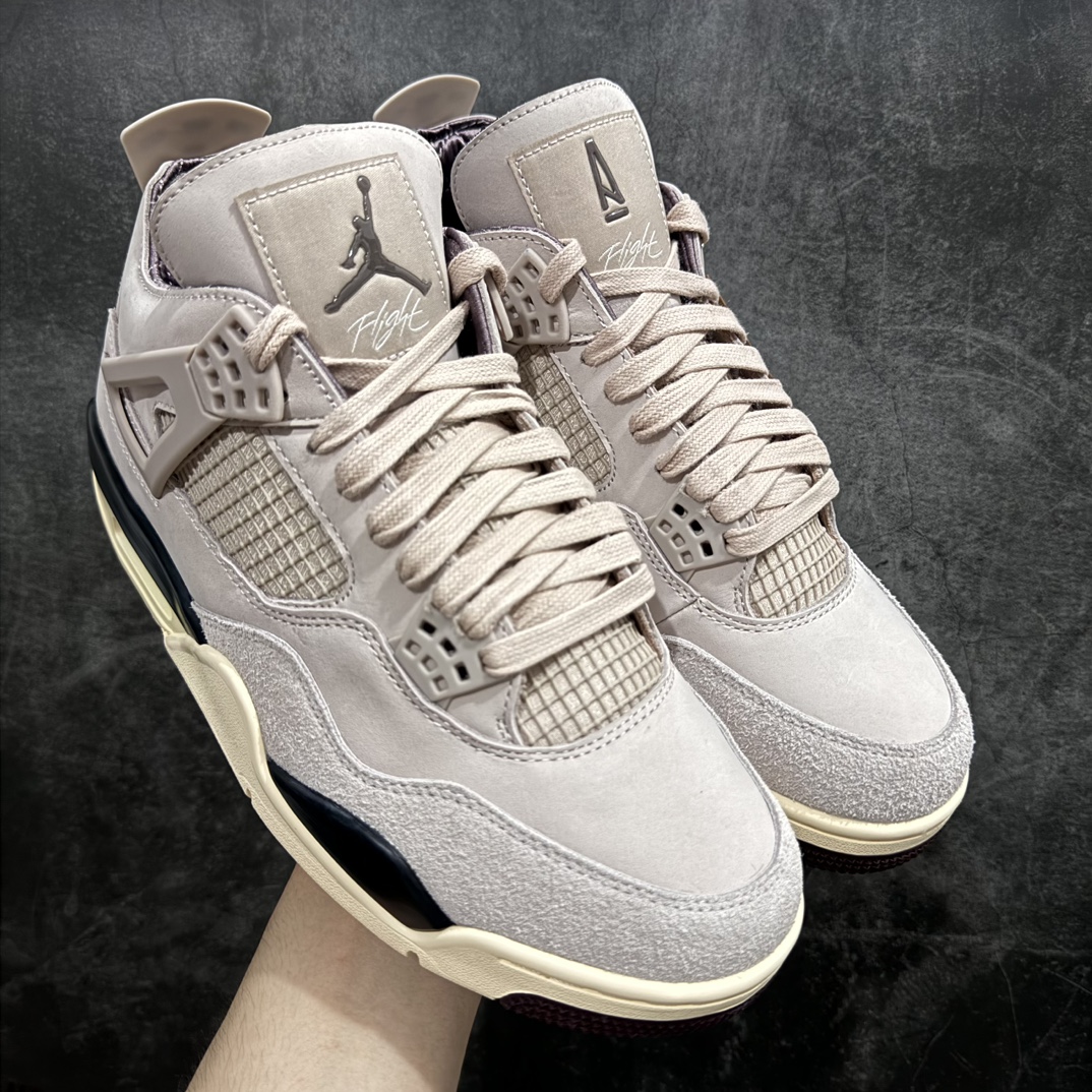 【PK纯原】A Ma Maniére x Air Jordan AJ4 Retro SP\”Violet Ore\” AMM联名淡粉 FZ4810-200n圈内最强四代 耗时半年巨作 全套原纸板楦头开发 原厂特供皮料加持 确保原汁原味 完美呈现四代版型 一比一鞋头弧度高度鞋身弧度 数据细节工艺流程均保持原鞋一致 原厂TPU网格鞋带扣 正确内里网布 菱角分明不变形无多余毛边 柔软性质感一致于原鞋 市场唯一原厂鞋扣模具 背面可见隐藏注塑口 原厂织唛标 原厂飞人电绣工艺 尾指中部跳三针 独家绑鞋带手法 印刷中底布 四线拉帮 米色美纹纸贴合固定 进口港宝加持 后跟自然饱满 全鞋荧光划线卡点 追求极致完美 每一双都是工艺品 多重QC质检 超越公司货的品控标准 实实在在的免检产品  尺码：36 36.5 37.5 38 38.5 39 40 40.5 41 42 42.5 43 44 44.5 45 46 47.5 编码：T500520-鞋库