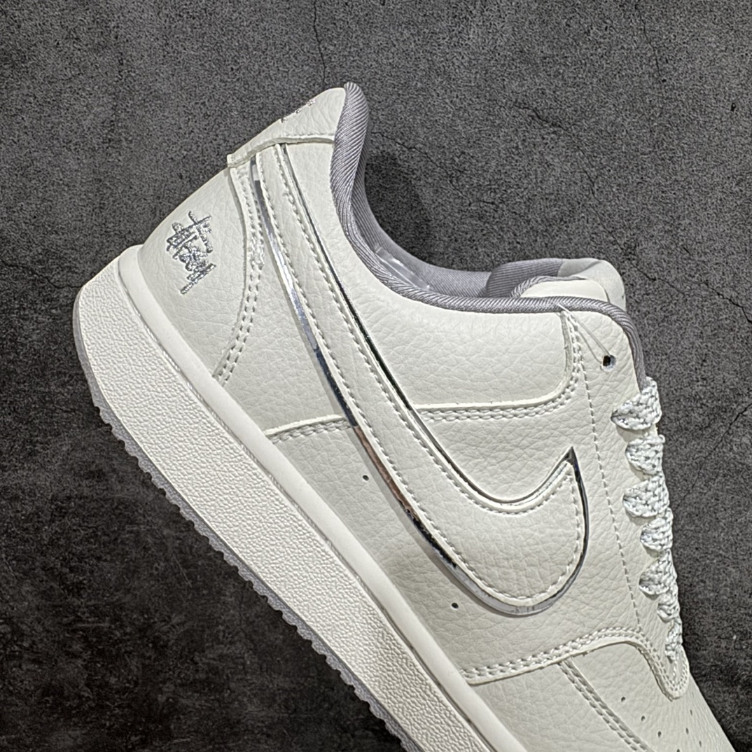 图片[7]-【定制版】STussy x Nike Court Vision Low 斯图西联名n休闲运动板鞋低帮百搭透气休闲运动板鞋，经典耐用的设计，兼顾舒适脚感和出众风范，演绎匠心之作。结构性的支撑贴合感结合复古篮球设计，塑就场外全明星风范官方货号: FD5188 999 尺码：36 36.5 37.5 38 38.5 39 40 40.5 41 42 42.5 43 44 44.5 45 编码：CC260280-鞋库